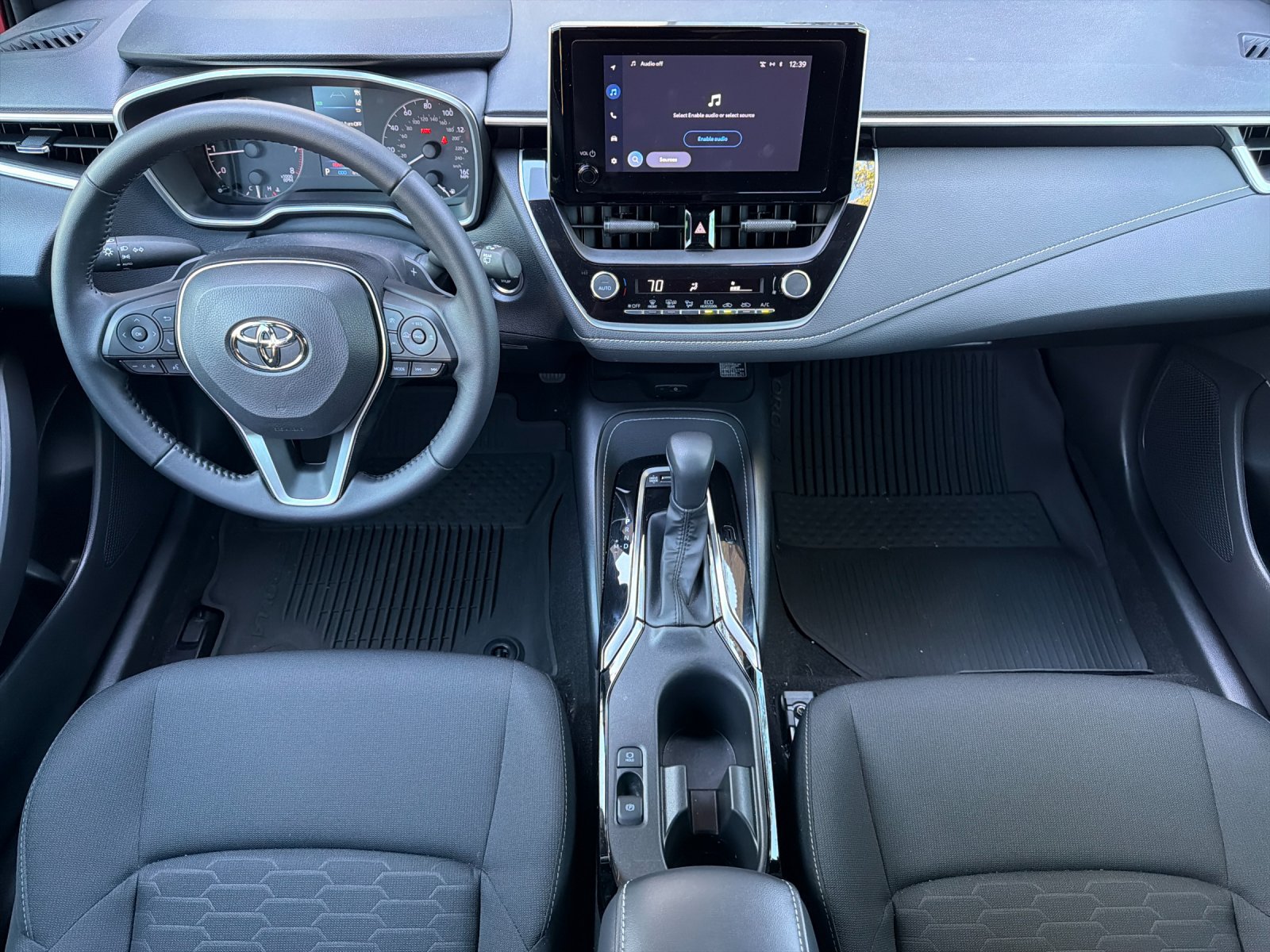 Used 2026 Toyota Corolla SE FWD image 12