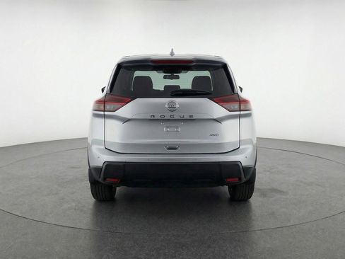 Used 2025 Nissan Rogue SV AWD/4WD image 7