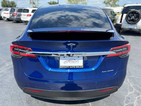 Used 2020 Tesla Model X Long Range AWD/4WD image 4