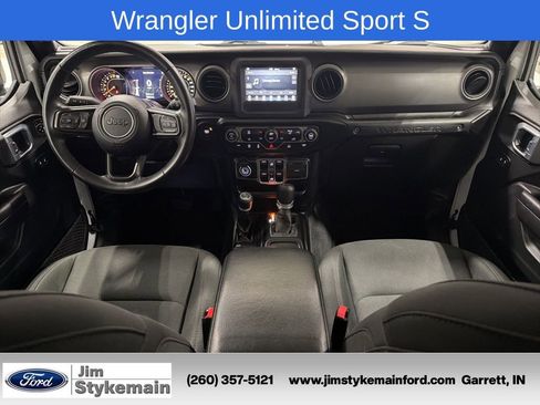 Used 2021 Jeep Wrangler Unlimited Sport w/ Technology Group AWD/4WD image 28