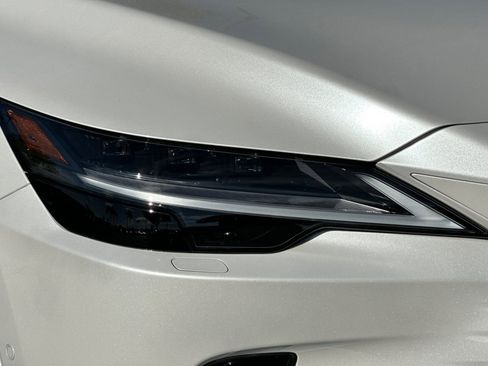 New 2026 Lexus RX 450h AWD image 10