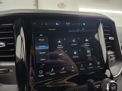 Used 2024 RAM 1500 Laramie image 47