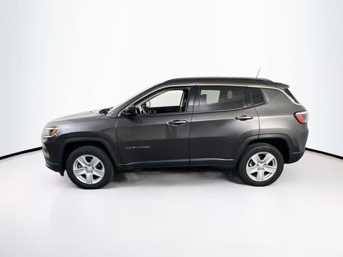 Used 2022 Jeep Compass Latitude w/ Convenience Group AWD/4WD image 8