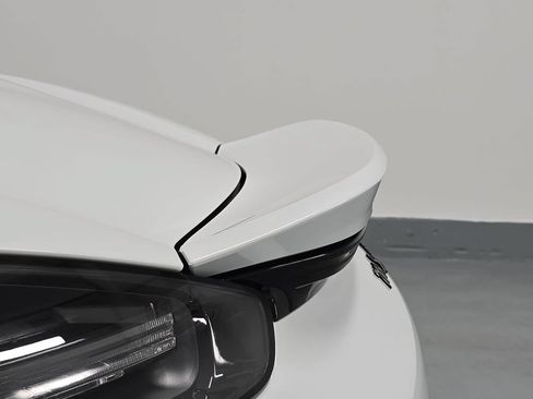 Certified 2022 Porsche 718 Boxster Spyder RWD image 29