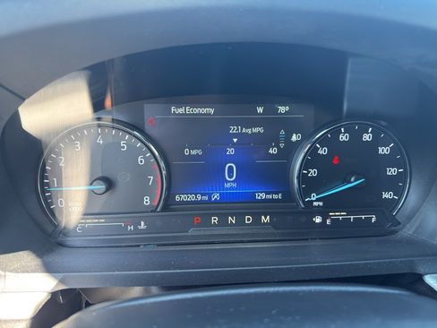 Used 2020 Ford Explorer XLT w/ Equipment Group 202A AWD/4WD image 2