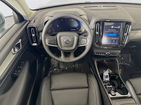 New 2026 Volvo XC40 B5 Ultra w/ Climate Package AWD/4WD image 22