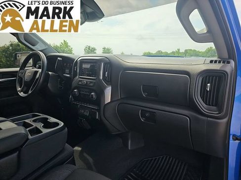 Used 2025 Chevrolet Silverado 1500 Custom AWD/4WD image 28