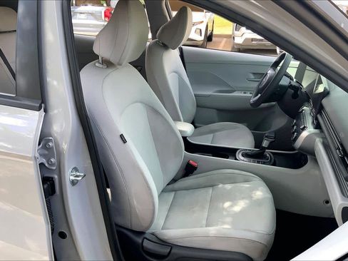 Certified 2026 Hyundai Kona SE FWD image 9