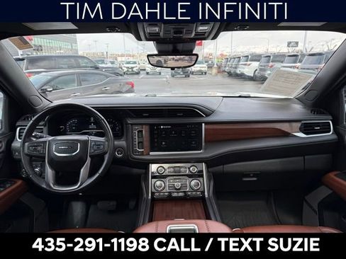 Used 2023 GMC Yukon Denali Ultimate image 2