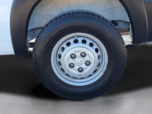 Used 2025 RAM ProMaster 2500 w/ Convenience Group FWD image 30