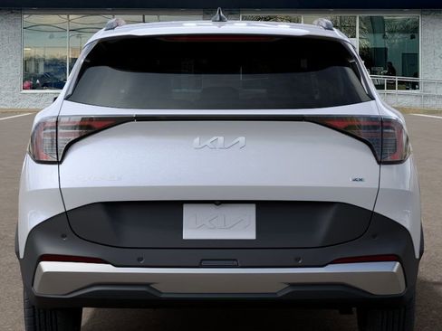New 2026 Kia Sportage EX AWD/4WD image 13
