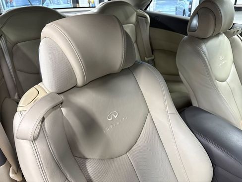 Used 2013 INFINITI G37 Sport w/ Premium Pkg image 46