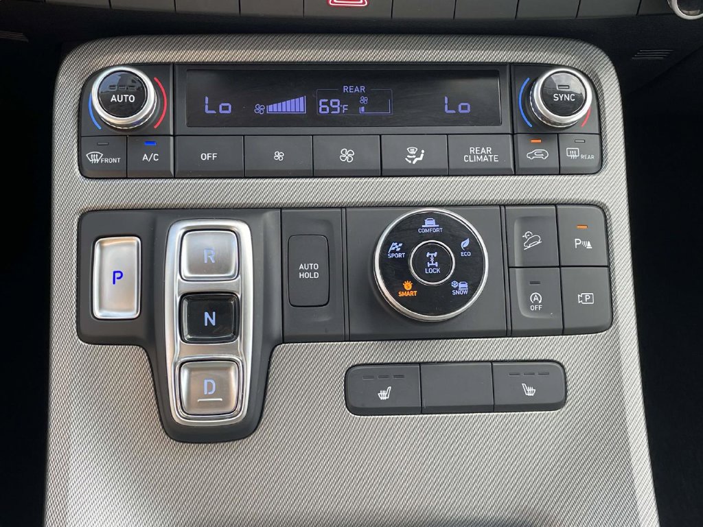 Used 2025 Hyundai Palisade SEL AWD/4WD image 39