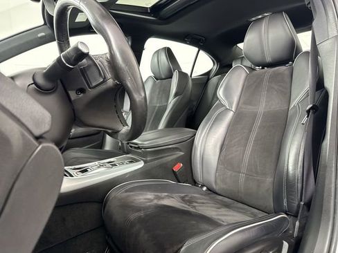 Used 2019 Acura TLX V6 w/ Technology & A-SPEC Pkg FWD image 19