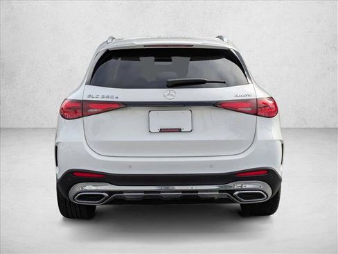 Certified 2025 Mercedes-Benz GLC 350e 4MATIC image 6