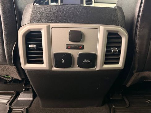 Used 2019 Ford F250 Lariat image 25