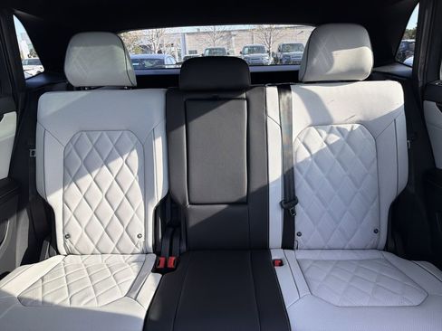 New 2026 Volkswagen Atlas Cross Sport SEL Premium R-Line image 30