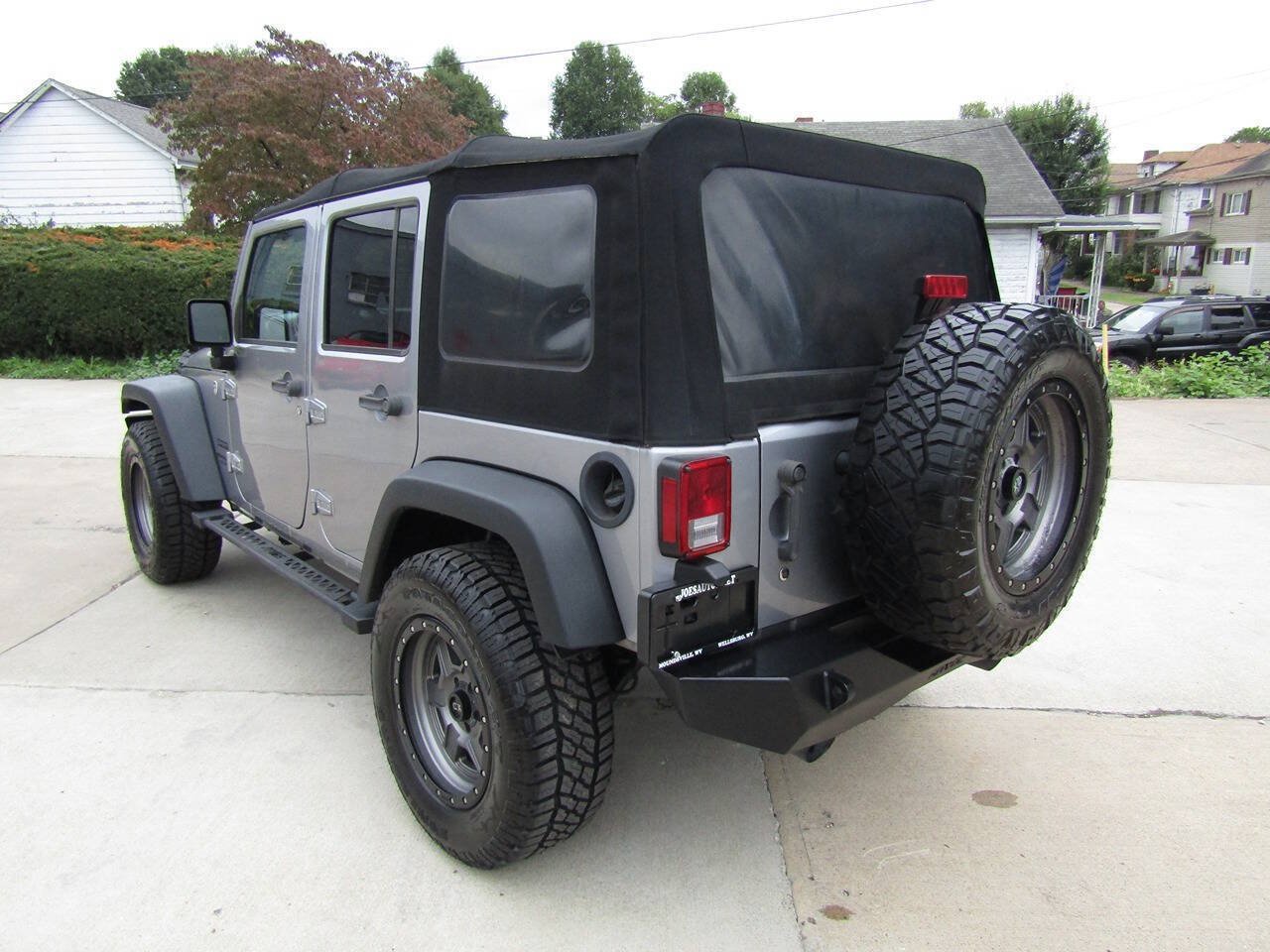 Used 2017 Jeep Wrangler Unlimited Sport w/ Quick Order Package 24S AWD/4WD image 6