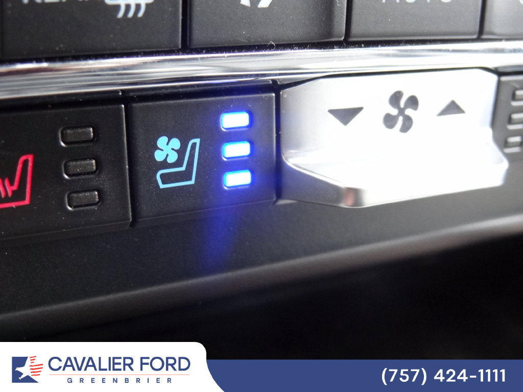 Certified 2024 Ford F350 Lariat w/ Lariat Ultimate Package AWD/4WD image 36