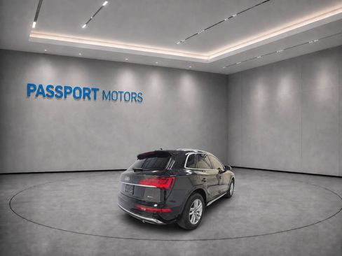 Used 2023 Audi Q5 2.0T Premium w/ Convenience Package AWD/4WD image 6