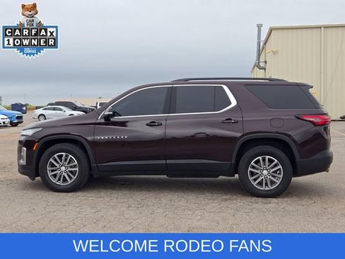 Used 2023 Chevrolet Traverse LT w/ Rear Camera Mirror Package AWD/4WD image 4