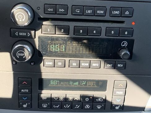 Used 2006 Buick LaCrosse CXL w/ Driver Confidence Package FWD image 21