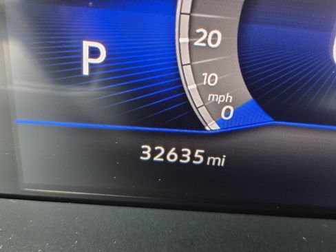Used 2024 Volkswagen Jetta SE w/ Panoramic Sunroof Package FWD image 24