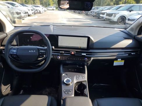 New 2026 Kia Sportage SX Prestige image 24