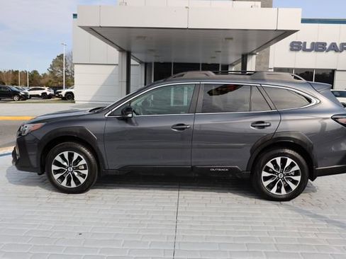 Certified 2023 Subaru Outback Limited image 2