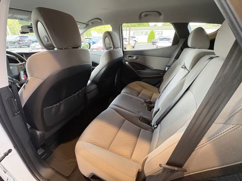 Used 2018 Hyundai Santa Fe Sport FWD image 22