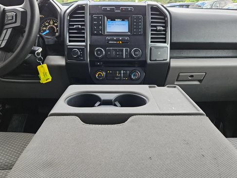 Used 2018 Ford F150 XLT AWD/4WD image 10