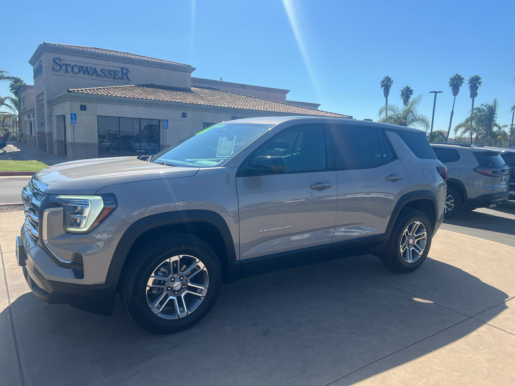 Used 2026 GMC Terrain Elevation FWD image 1