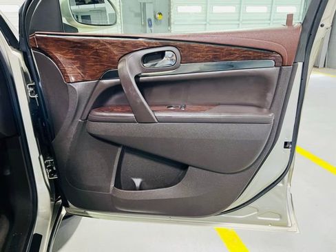 Used 2014 Buick Enclave Leather w/ Trailering Provision Package image 34