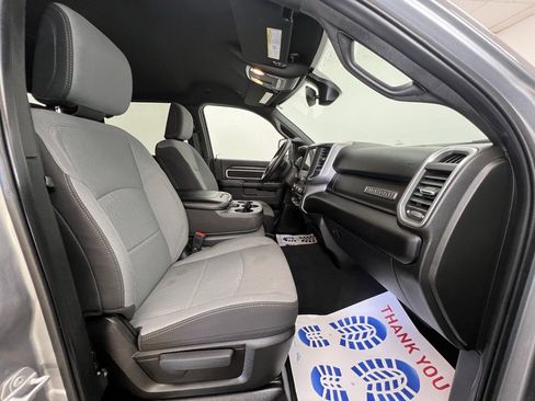 Used 2024 RAM 2500 Big Horn w/ Bed Utility Group image 9