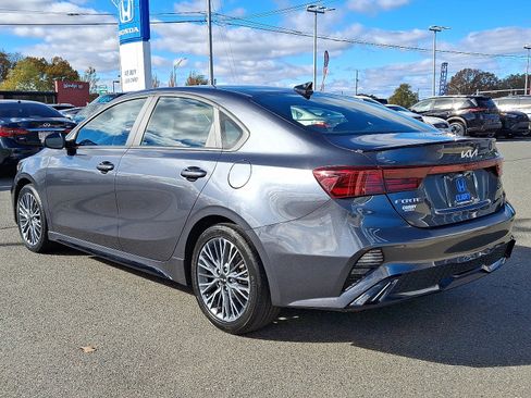 Used 2023 Kia Forte GT-Line w/ GT-Line Premium Package image 6