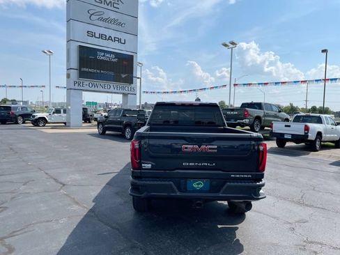 Certified 2024 GMC Sierra 2500 Denali w/ Denali Reserve Package AWD/4WD image 4