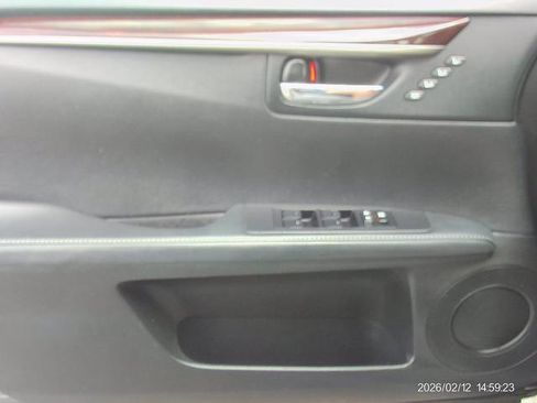 Used 2013 Lexus ES 350 w/ Premium Pkg image 15