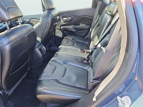 Used 2021 Jeep Cherokee Limited w/ Trailer Tow Group image 36