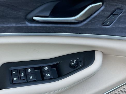 Used 2023 Jeep Grand Cherokee Limited w/ Trailer Tow Prep Group (B) image 14