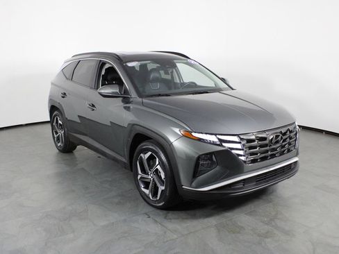 Used 2022 Hyundai Tucson SEL w/ Convenience + Premium Package FWD image 4