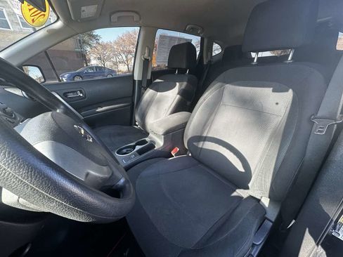 Used 2013 Nissan Rogue S image 12