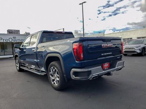 Used 2023 GMC Sierra 1500 SLT w/ SLT Premium Package image 5