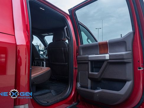 Used 2020 Ford F250 King Ranch w/ King Ranch Ultimate Package image 32