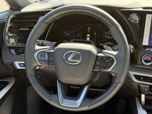 Used 2025 Lexus RX 350h w/ Convenience Package AWD/4WD image 9