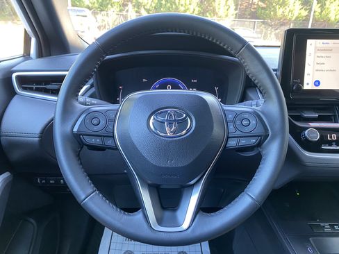 Used 2026 Toyota Corolla Cross AWD Hybrid image 18