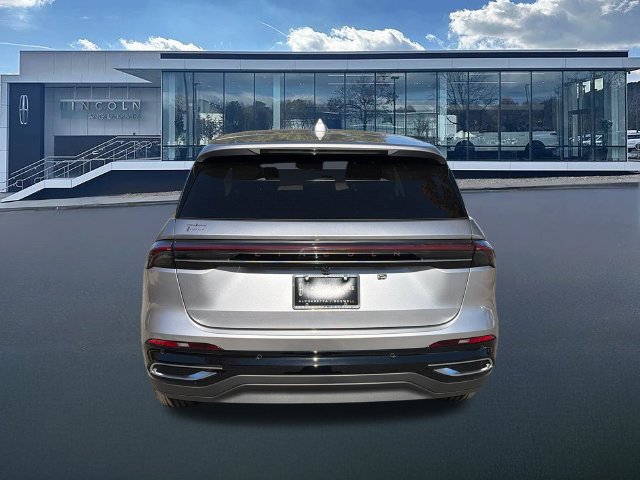 New 2026 Lincoln Nautilus Premier w/ Equipment Group 102A AWD/4WD image 7