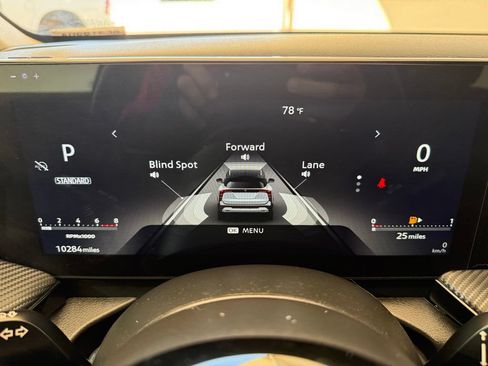 Used 2025 Nissan Kicks SR FWD image 40