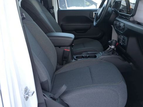 Used 2026 Jeep Wrangler Sport image 27