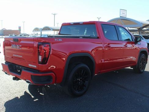Used 2022 GMC Sierra 1500 Elevation w/ X31 Off-Road Package image 3