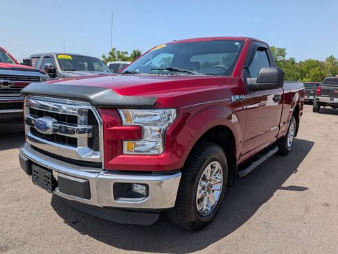 Used 2016 Ford F150 XLT w/ Trailer Tow Package RWD image 3